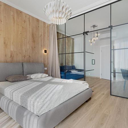 Sea Symphony 3-Bedrooms Apartment Odesa Exterior photo